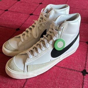 Nike man’s sneakers size US 9.5